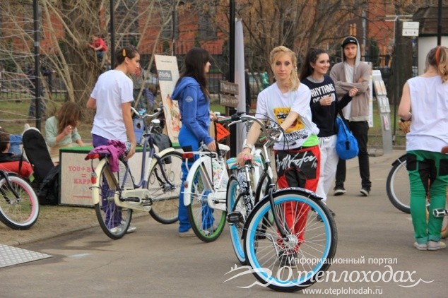 Велосипеды на прокат в парке Музеон