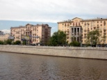 Благоустройство Фрунзенской набережной обещают завершить до конца осени
