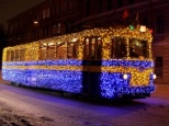 Столичные автобусы, троллейбусы и трамваи будут ходить на Новый год и Рождество до 3 утра