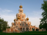 Москвичи выступили против застройки территории церкви Покрова в Филях