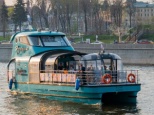 Запуск речных трамвайчиков флотилии «РЭДИССОН РОЙАЛ» на Москве-реке