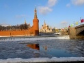 На Москва-реке под лед провалился велосипедист
