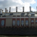 Фото электростанции на набережной реки Москва